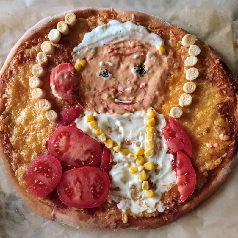 Pyszna pizza na grubym cieście – odkryj prosty przepis krok po kroku!