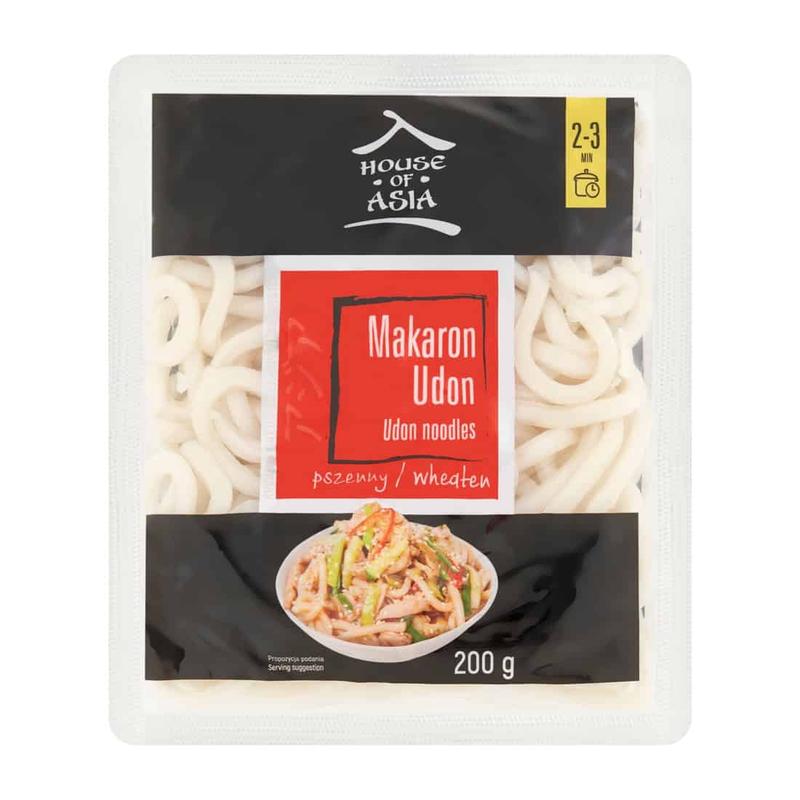 Smażony makaron udon po tajsku z kurczakiem – idealny przepis na smakowity obiad