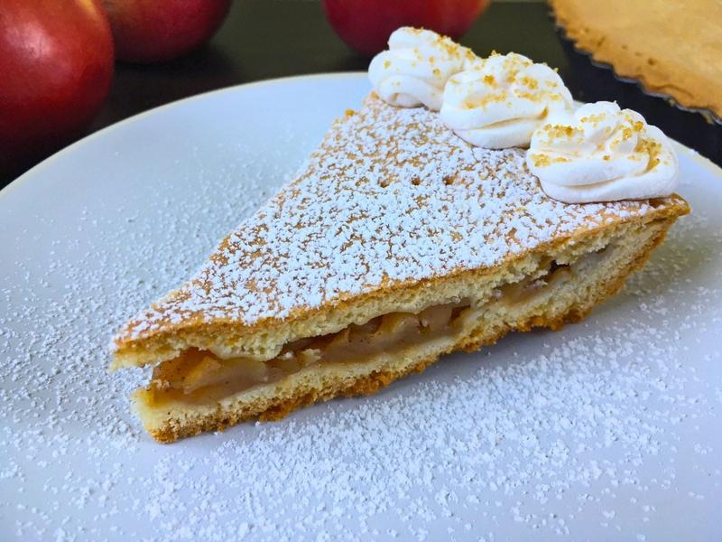 Szybki i pyszny deser: prosty przepis na ciasto z jabłkami bez trudnych składników