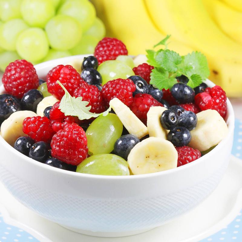 Pyszne inspiracje: prosta sałatka owocowa krok po kroku z poradami i wariantami