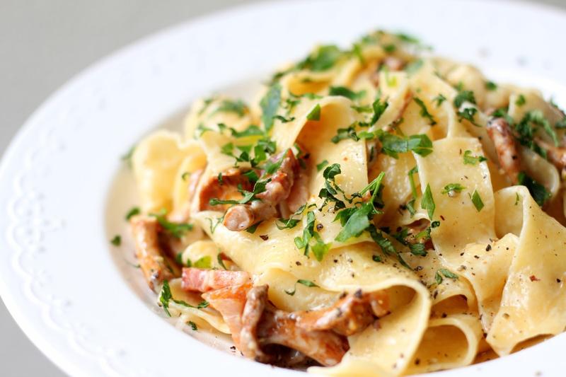 Wykwintne papardelle z kurkami – prosty przepis na makaron z sosem pełnym smaku