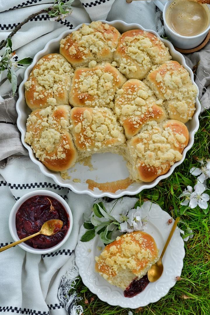 Przepis na bułeczki z kruszonką