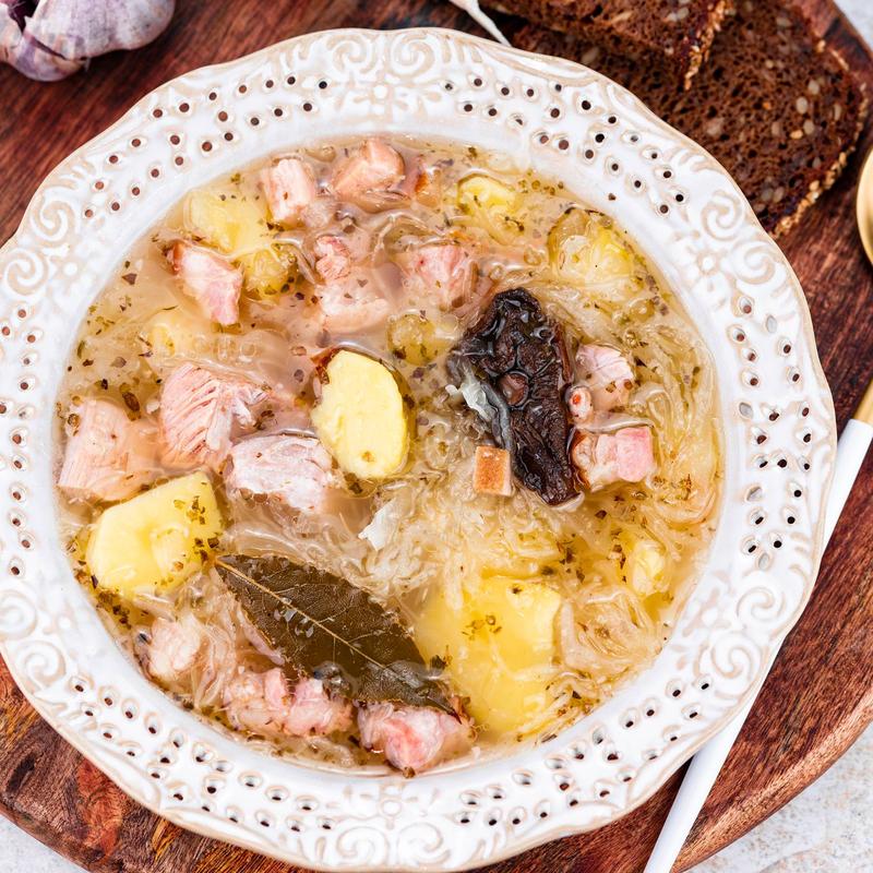 Odkryj sekrety idealnego smaku kwaśnicy: jakie przyprawy wybrać?