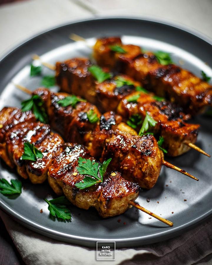 Przygotowanie kurczaka szarpanego