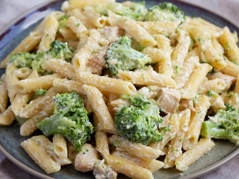 Przepis na penne z kurczakiem