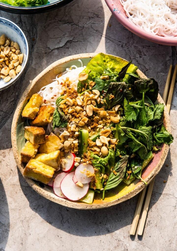 Przepis na wietnamską sałatkę