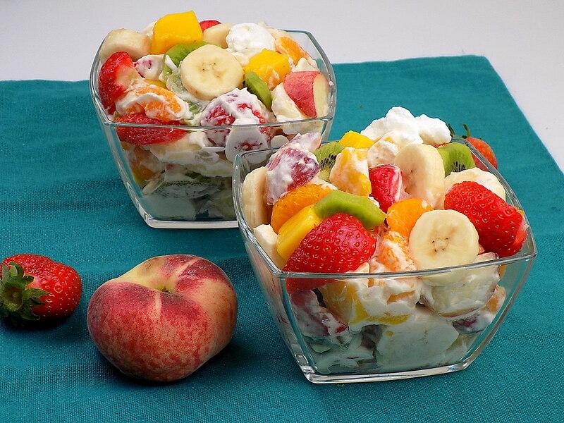 Sosy do sałatek owocowych