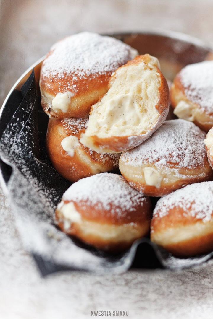 Przepis na pączki z kremem
