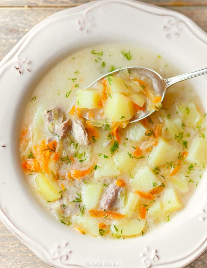 Jak nie zepsuć smaku zupy ogórkowej